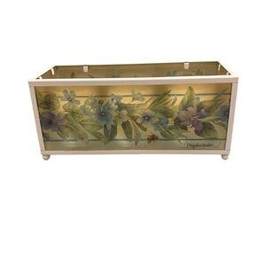 Candle holder with votives by Marjolein Bastin